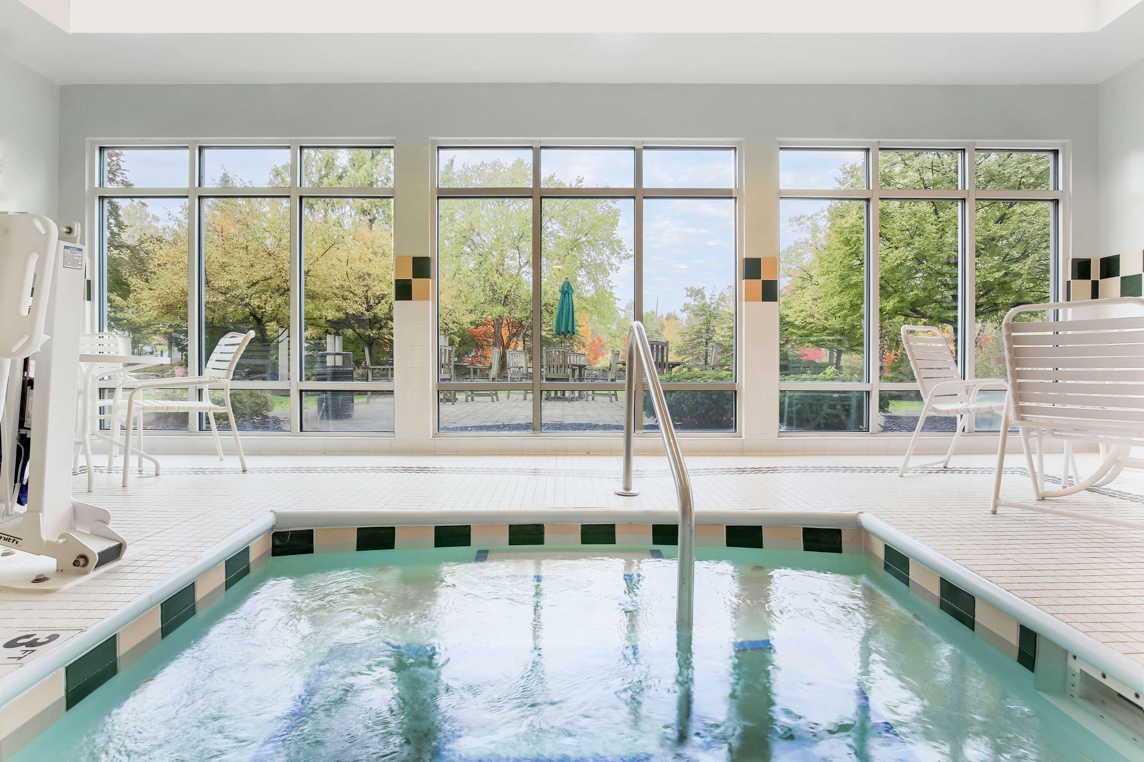 Hilton Garden Inn Cleveland/Twinsburg Екстериор снимка