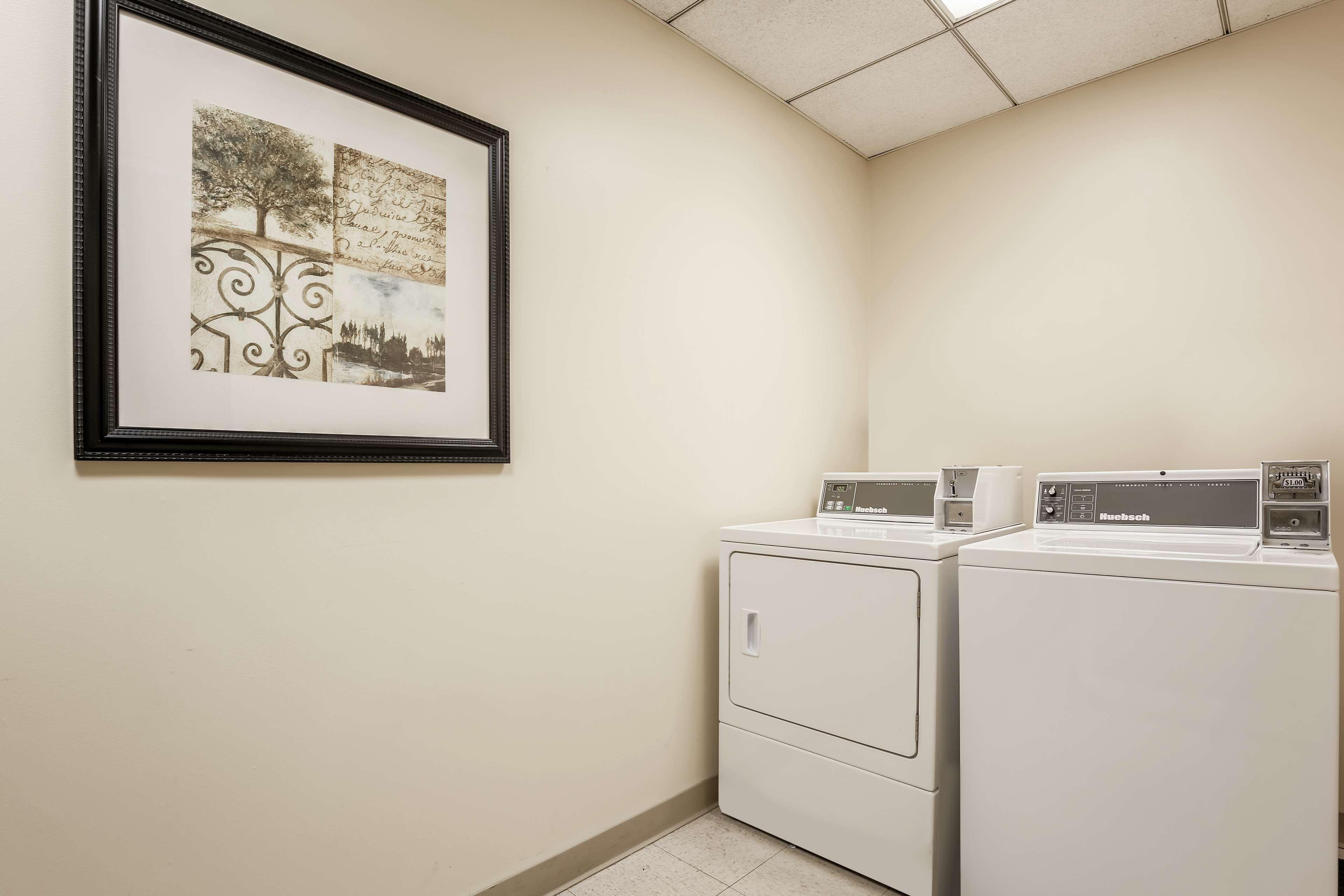 Hilton Garden Inn Cleveland/Twinsburg Екстериор снимка