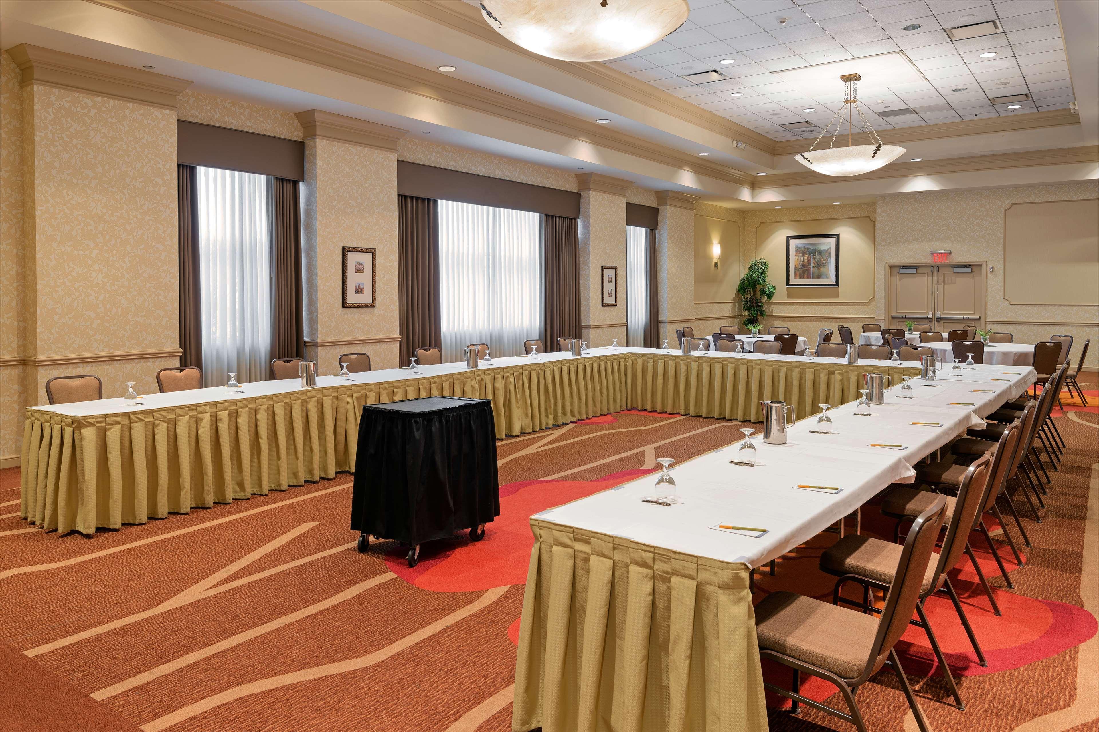 Hilton Garden Inn Cleveland/Twinsburg Екстериор снимка