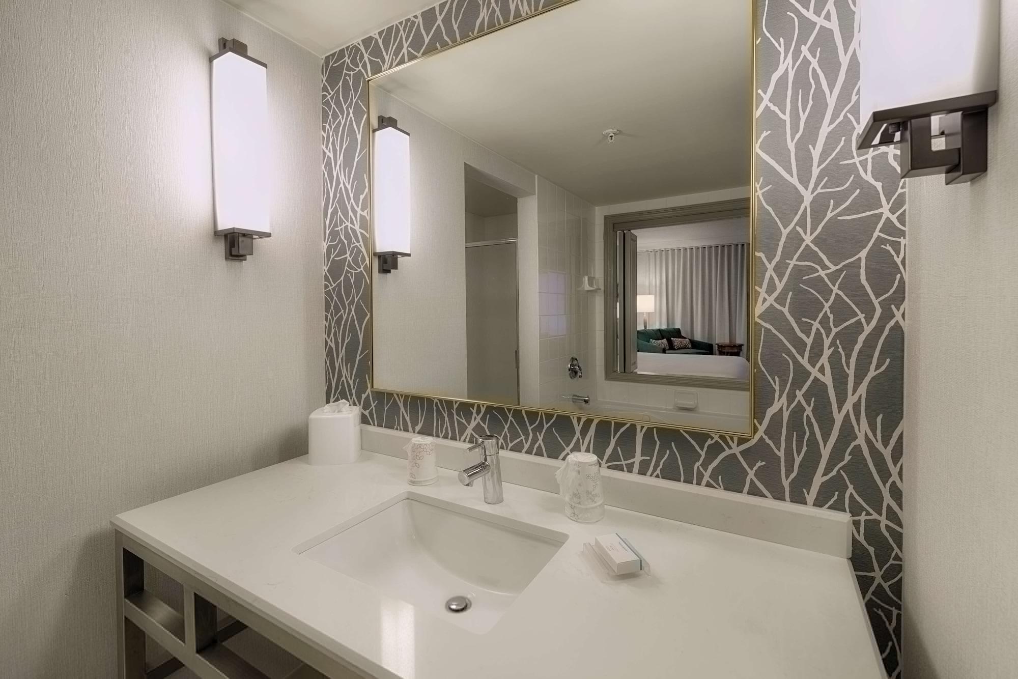Hilton Garden Inn Cleveland/Twinsburg Екстериор снимка