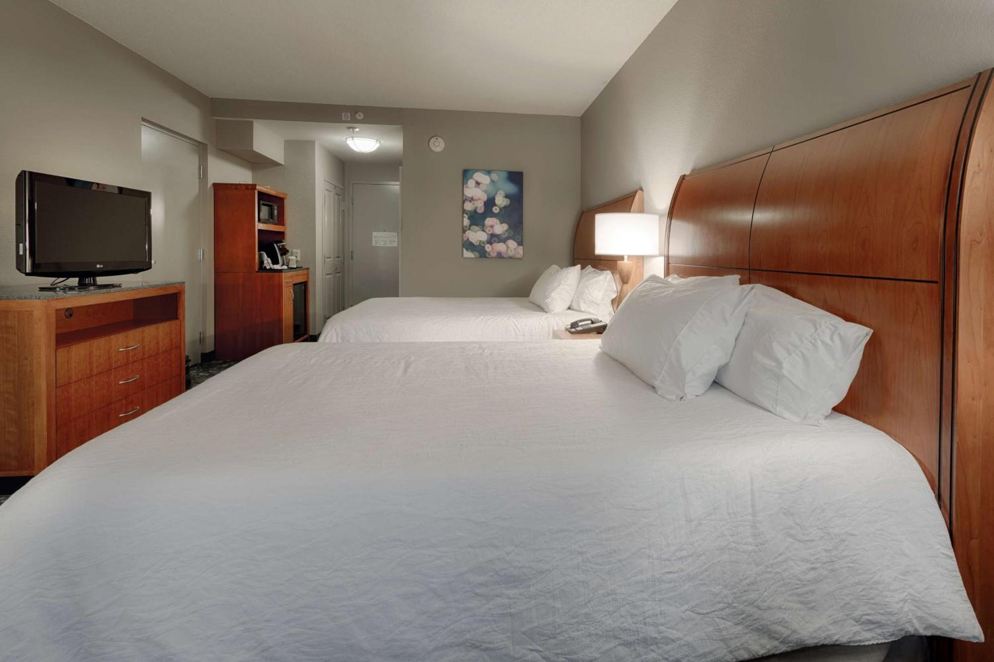 Hilton Garden Inn Cleveland/Twinsburg Екстериор снимка