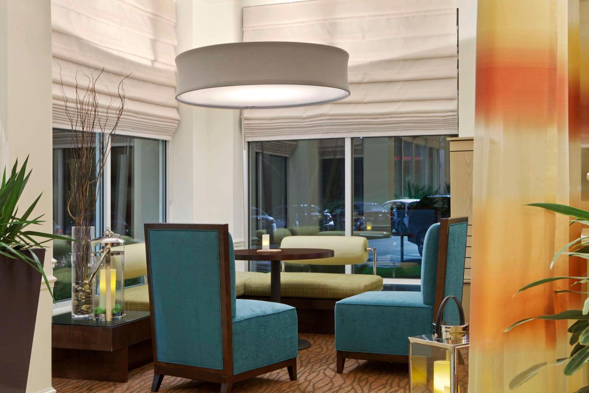 Hilton Garden Inn Cleveland/Twinsburg Екстериор снимка